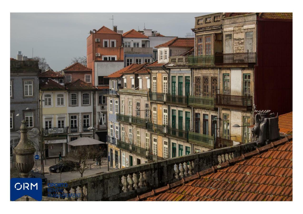 Orm Praca Apartment Porto Bagian luar foto