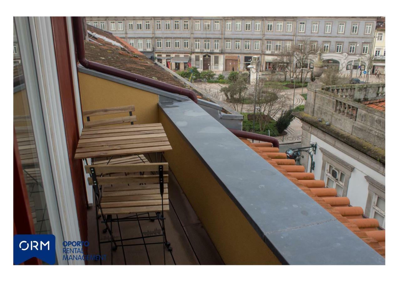 Orm Praca Apartment Porto Bagian luar foto