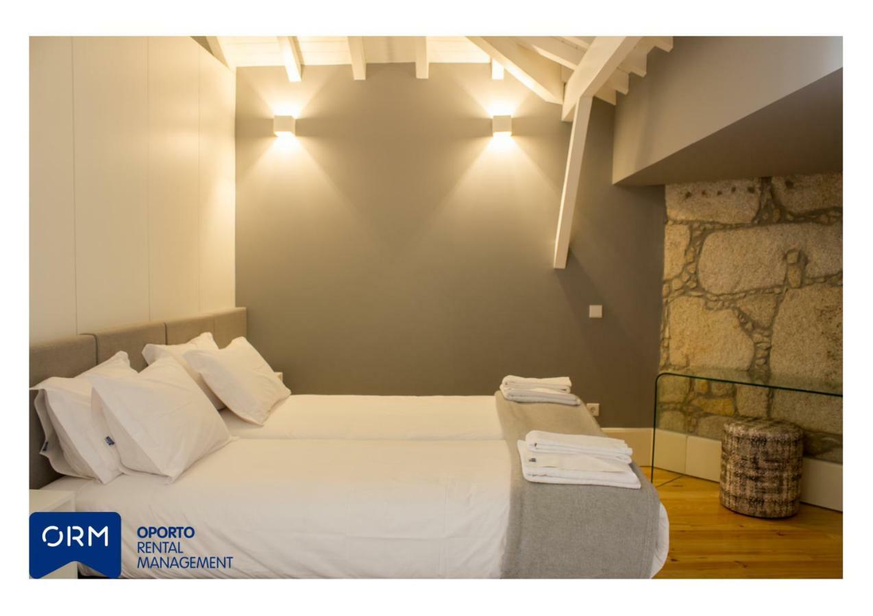 Orm Praca Apartment Porto Bagian luar foto
